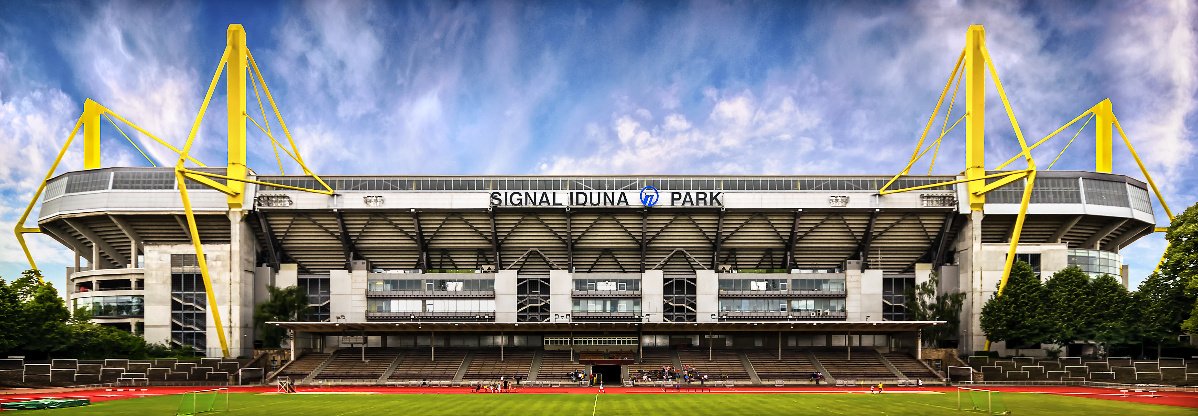 Westfalenstadion / Signal-Iduna Park